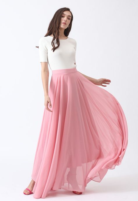 Pink maxi skirt outfit