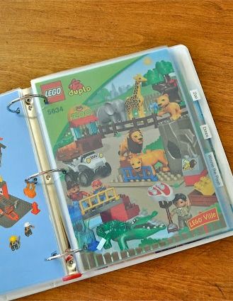 How to Organize Lego Instruction Booklets Lego Hacks, Lego Organization, Lego Table, Kids Toy Organization, Lego Activities, Lego Room, Playroom Organization, Lego Storage, Lego Minecraft