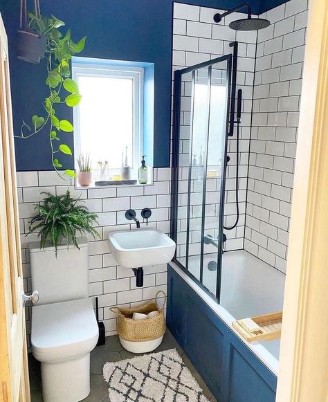 Modern Vintage Bathroom, Monochrome Bathroom, Small Bathroom Layout, Small Space Bathroom, Small Bathroom Makeover, Tiny Bathrooms, Small Bathroom Ideas, Bathroom Trends, Small Bathroom Design