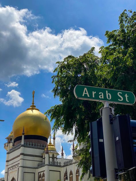 📌 Arab Street, Kampong Glam, Singapore Kampong Glam Singapore, Arab Street Singapore, Kampong Glam, Singapore Outfit, Singapore Street, Singapore Vacation, Singapore Travel Tips, Singapore Tour, Malaysia Travel