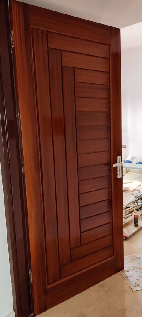 Teak Door Design Modern, Single Main Door Design Entrance Modern, Teak Door Design, Door Design 2023, Flush Doors Design Modern, Teak Wood Main Door Design, Modern Door Design, Single Main Door Designs, Main Door Design Photos