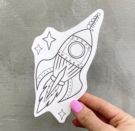 Retro Rocket Tattoo, Spaceship Tattoos, Space Flash Tattoo, Traditional Space Tattoo, Rocket Tattoo Design, Rocketship Tattoo, Spaceship Tattoo, Small Mandala Tattoo, Rocket Tattoo