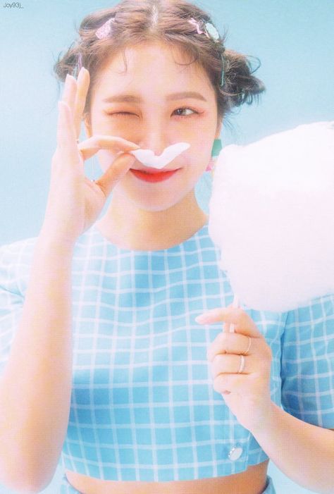 Cookie Jar Red Velvet, Redvelvet Yeri, Red Velvet Photoshoot, Red Velvet Cookies, Kim Yerim, Cookie Jars, Blue Aesthetic, Cookie Jar, Blue Velvet