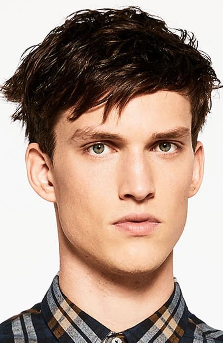 33 Of The Best Men’s Fringe Haircuts | FashionBeans Mens Fringe Haircut, Vintage Hairstyles For Men, Fringe Haircuts, Wet Hairstyles, Fringe Hairstyle, Swept Fringe, Men Masculine, Older Mens Hairstyles, Fringe Hair