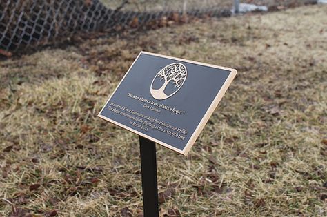 Cast Bronze Garden Plaque with Stake Tree Plaque, Memorial Garden Plaques, Memorial Plaques, Garden Rock Border, Bronze Plaque, Garden Plaques, Edging Ideas, Plant Labels, Memorial Plaque