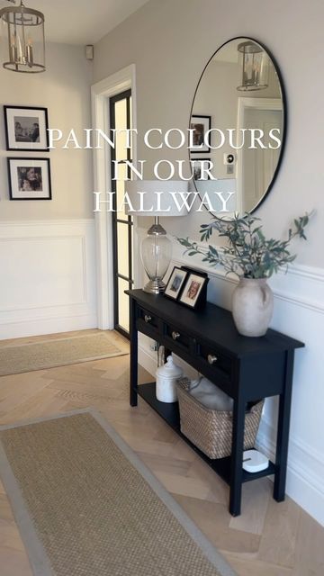 Painting A Hallway Ideas, Dark Wood Hallway Ideas, Cream And Black Hallway, Calm Hallway, Cosy Hallway Ideas, Hallway Paint Colours, Two Tone Hallway, Grey And White Hallway, White Hallway Ideas