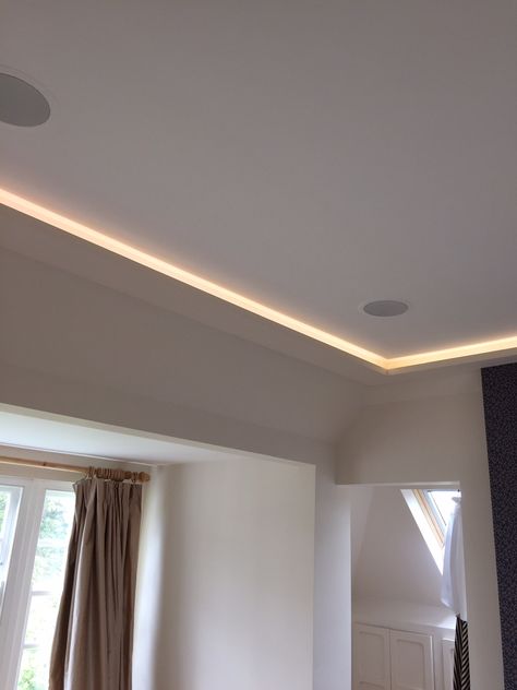 LED lighting in ceiling Led Lights Bedroom Roof, Roof Lights Ideas Ceilings, Led Lights Bedroom, Future Bedroom Ideas, Bungalow Ideas, Lead Roof, Future Bedroom, Lights Bedroom, Condo Ideas