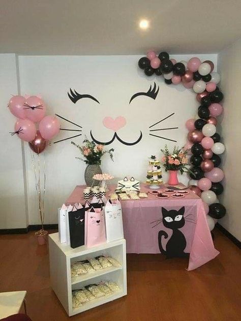 Kue Disney, Cat Party Decorations, Kitten Birthday Party, Cat Themed Parties, Cat Themed Birthday Party, Kitten Party, Kitten Birthday, Cat Birthday Party, Cat Themed