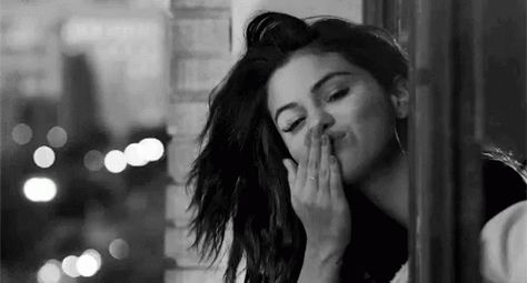 Gomez Selena Kiss GIF - GomezSelena Kiss Blowkiss - Discover & Share GIFs Selena Gomez Kiss, Selena Gomez Tumblr, Selena Gomez Gif, Cute Gifs, Selena Selena, Ian Bohen, Peter Hale, Lady Stardust, Alex Russo