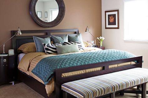 bedroom-tan-teal-color-scheme-48T1wG-E4TI9wR1ylF011I Brown And Teal Bedroom, Grey Brown Bedroom, Grey Brown Bedrooms, Teal Gray Bedroom, Brown Bedroom Colors, Teal And Gray Bedroom, Grey Room Decor, Teal Bedroom Decor, Bedroom Teal