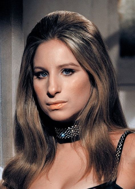 Barbra Streisand Barbra Streisand Eye Makeup, Barbra Streisand 60s, Greek Nose, Barbara Streisand The Way We Were, Bulbous Nose, Barbra Streisand Oscars, Barbra Streisand Whats Up Doc, Broken Nose, Straight Nose