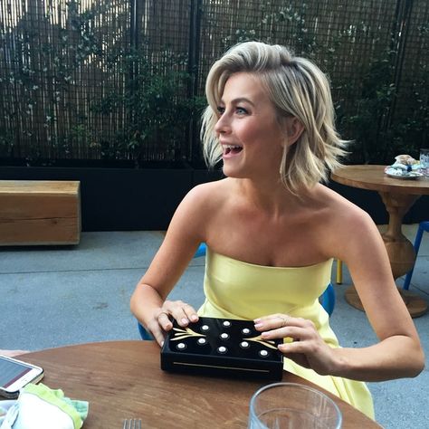 Julianne Hough’s New Mantra Will Get You Through Tomorrow Morning Sunny Blonde Hair, Sunny Blonde, Julianne Hough Style, Winning Smile, Create Cultivate, Solace London, Julianne Hough, Culotte Jumpsuit, Gal Meets Glam