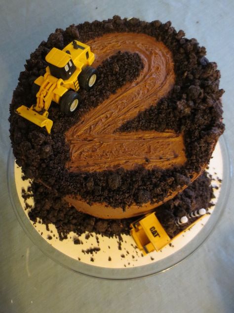 Construction Cake...these are the BEST Cake Ideas! Construction Birthday Cake, Construction Cake, Truck Cakes, Construction Trucks, Construction Birthday Parties, A Birthday Cake, Trucks Birthday Party, Crazy Cakes, Construction Birthday