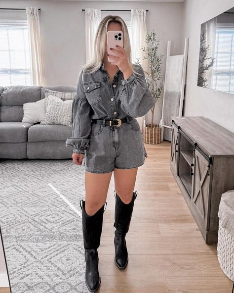 Denim romper but make it fall🖤🤠 — launching 10.16 at 7pm cst! #nashvilleoutfits #nashvillefalloutfits #denimromper #concertoutfit Black Denim Romper, Nashville Fall, Nashville Outfits, Denim Romper, Denim Material, Short Leggings, Tops Fall, Concert Outfit, Belt Buckle