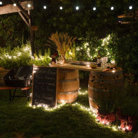 23 Incredible DIY Outside Bar Ideas Reception Lighting, Pool Play, Outside Bars, Backyard Bar, Backyard Lighting, Outside Living, Backyard Party, Harvest Moon, Backyard Fun