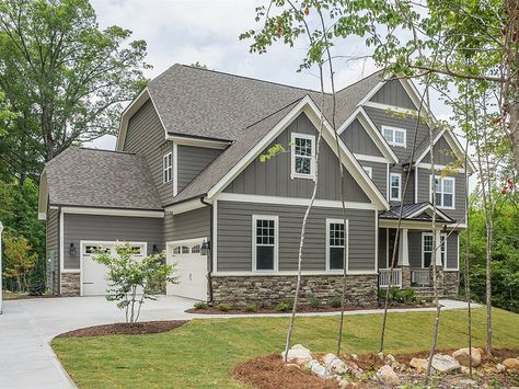 Horizon - The Southern Pines C - Lot 19 | Main Exterior Ston… | Flickr Vinyl Siding Colors, Grey Exterior House Colors, Exterior House Siding, Gray House Exterior, House Paint Color Combination, Gray House, Exterior House Paint Color Combinations, Stucco Homes, Siding Colors