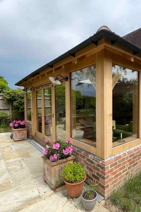 Wood Frame Extension, Oak Conservatory Ideas, Oak Garden Room, Home Extension Ideas Room Additions, Apartment Front Porch Ideas, Oak Conservatory, Conservatory Extension Ideas, Lean To Extension, Oak Extension