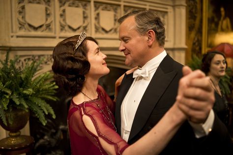 Downton Abbey' Recap: No Surprises | TIME Cora Crawley, Manhattan Movie, Robert Crawley, Downton Abbey Cast, Downton Abbey Movie, Downton Abbey Series, Elizabeth Mcgovern, Hugh Bonneville, Julian Fellowes