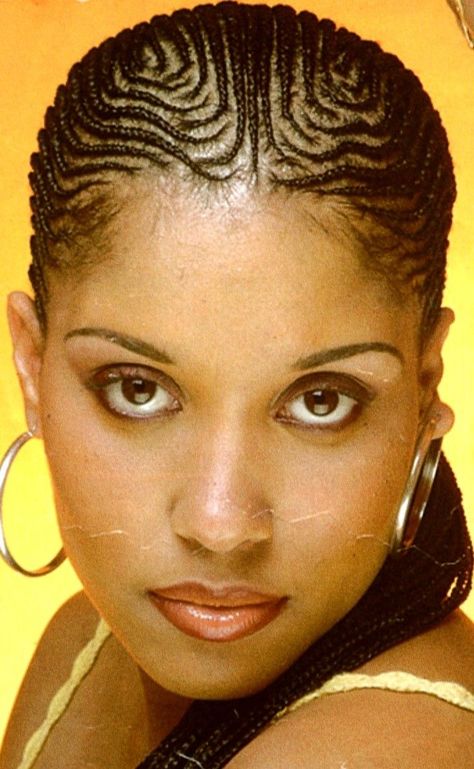 Braid Hair Dos, Cornrow Designs, 2000s Hairstyles, School 90s, Corn Rows, Cornrows Braids For Black Women, Cornrows Styles, Braiding Styles, Boho Lifestyle