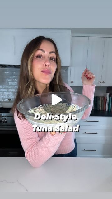 Kathleen Ashmore | Your new tuna salad recipe is better than the deli, and better for you.  Recipe below ⬇️  I’ve been making this recipe for YEARS an... | Instagram Canned Tuna Recipes Without Mayo, Ways To Eat Canned Tuna, Tuna Salad With Miracle Whip, Clean Tuna Salad Recipe, Canned Albacore Tuna Recipes, Low Cal Lunch, Kathleen Ashmore, Tuna Fish Salad, Healthy Tuna Salad