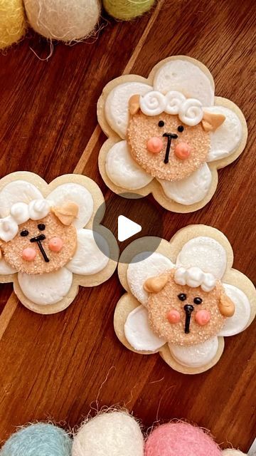 Debbie Hingston on Instagram: "Easy Easter dessert #2!!! A sheep  or lamb cookie decorated with buttercream frosting!  Who knew you could use a flower shaped cookie to make a simple lamb?  Special Hint: I didn’t use a piping tip for the large white and brown dots of buttercream. I simply used the coupler that was in my piping bag since the round end was a great size . I used a tip 2 for the face details and a 3 for the extra sheep curls and the ears,  The darling flower cookie decorating wheel is from @sweetsugarbelle (I bought it at Michael’s!) #easterdessert #sugarcookies #sugarcookie #eastercookie #lamb #sheep #cookie decorating #decoratedcookies #lambcookies #sheepcookies #frostedcookies #buttercream #frosting #buttercreamcookies" Flower Cookie Decorating, Flower Shaped Cookies, Flower Cookie, Piping Tip, Easy Easter Desserts, Spring Lambs, Easter Sugar Cookies, Face Details, Piping Bag