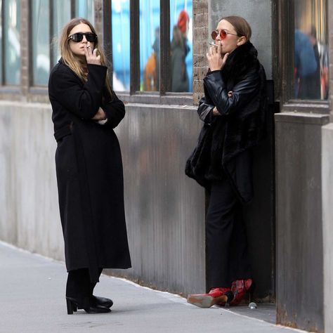 Ashley Olsen Style, Olsen Fashion, Olsen Twins Style, Mary Kate And Ashley, Olsen Sister, Mary Kate Ashley, Olsen Twins, Mary Kate Olsen, Ashley Olsen