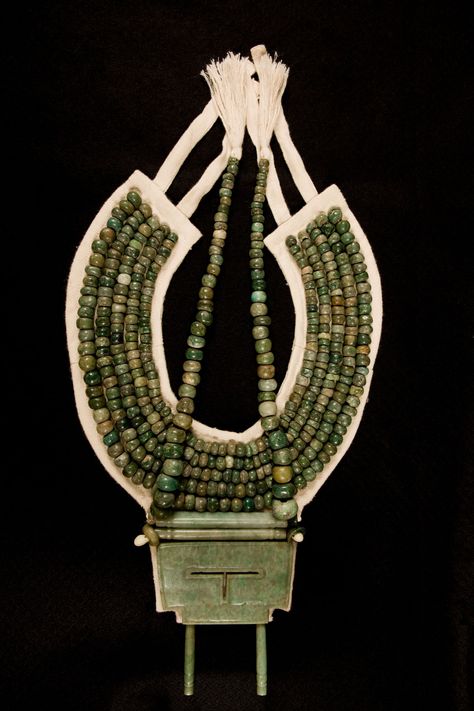 Collar and Ik' Pectoral Date:A.D. 660–750 Geography:Mexico, Campeche Culture:Maya Medium:Jadeite, linen Dimensions:H. 21 1/4 × W. 5 1/2 × D. 13/16 in. (54 × 14 × 2.1 cm) Luxury Objects, Bird Man, Stone Ornaments, Bird Masks, Cerámica Ideas, Ancient Mayan, Getty Museum, Ancient Jewelry, Caribbean Cruise