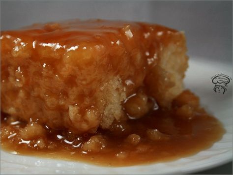 Pouding chômeur végétalien Poor Mans Pudding, Poor Mans Recipes, Canadian Dessert, Canadian Cuisine, Poor Man, Canadian Food, French Desserts, Man Food, Pudding Cake