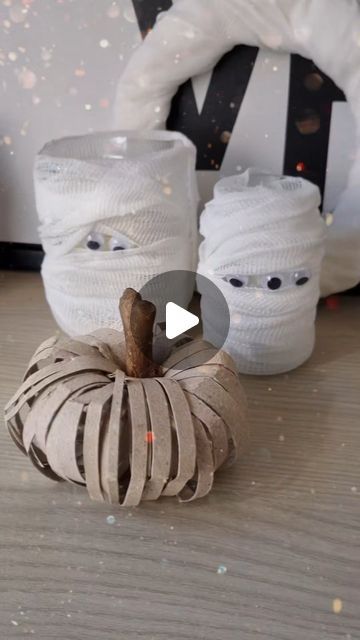 Toilet Roll Halloween Crafts, Toilet Paper Roll Pumpkins, Halloween Toilet Paper Roll Crafts, Carve Pumpkins, Halloween History, Celtic Festival, Toilet Paper Tube, Ancient Celts, Toilet Paper Rolls