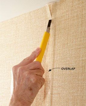 Types Of Wallpaper, How To Wallpaper, Wallpapering Tips, Hang Wallpaper, Install Wallpaper, Hand Wallpaper, Glamour Home, Wallpaper Diy, The Family Handyman