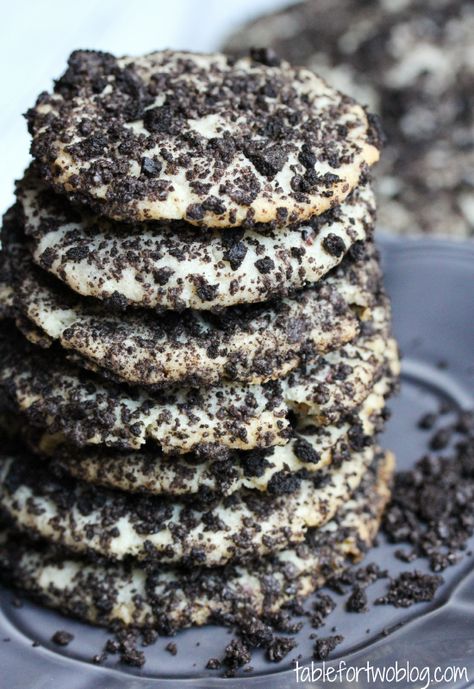 Oreo cheesecake cookies with hidden mini chocolate chips and encrusted with Oreo cookie crumbs! - Table for Two®️️ by Julie Wampler Oreo Cheesecake Cookies, Italian Chocolate, Christmas Fudge, Cheesecake Cookies, Easy Cinnamon, Good Eat, Oreo Cheesecake, Yummy Sweets, Tea Cakes