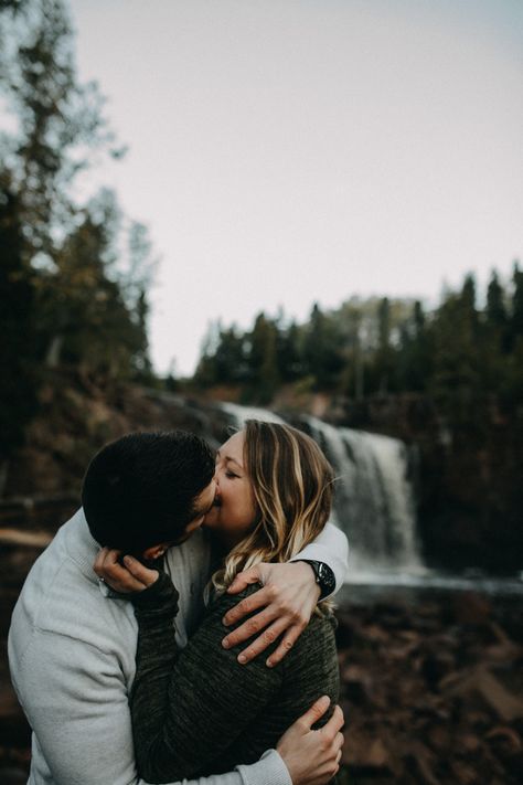 Wisconsin Engagement Photos, Minnesota North Shore, North Shore Mn, North Shore Minnesota, Sunrise Engagement Photos, Outdoor Wedding Backdrops, Gooseberry Falls, Forest Engagement Photos, Tea Photography