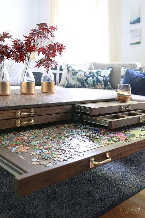 Game Table Plans, Diy Coffee Table Plans, Koti Diy, Coffee Table Plans, Sliding Closet, Diy Coffee Table, Game Table, Free Game, Living Room Makeover