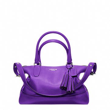 purple coach yes please! Purple Coach, Purple Stuff, Purple Things, Purple Purse, Purple Party, Purple Love, Purple Bags, Purple Rain, Givency Antigona Bag