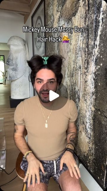 Matt Newman on Instagram: "the elusive Mickey ear #messybun FINALLY attainable!! tY @imberbeauty_ for making this make sense !!! #instahair #hairstyle #hairoftheday #hairtrends ❤️❤️ would u try this messy bun?!" Mickey Ears Hairstyle, Disney Ears Hairstyle, Mickey Mouse Hairstyle, Disney Hairstyles With Ears, Disney Hairstyles, Minnie Mouse Hair, Disney Hair, Hair Raising, Let Your Hair Down