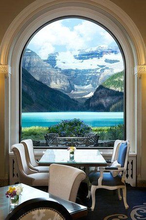 Lake Louise Canada, Fairmont Chateau Lake Louise, Chateau Lake Louise, Luxury Travel Destinations, Destination Voyage, Lake Louise, Banff National Park, Canada Travel, Luxury Vacation