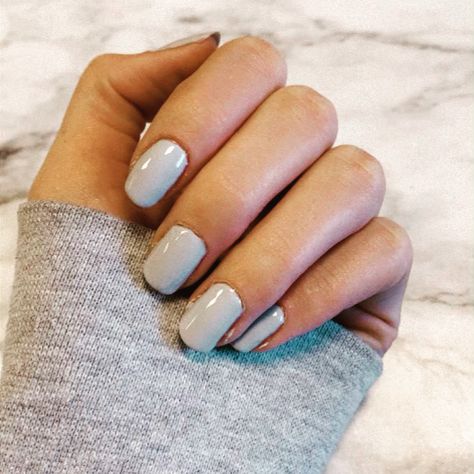 Simple Short Nails, Perfect Nails, Short Nails, Light Gray, The Holiday, Light Grey, Holiday Season, Nails, Grey