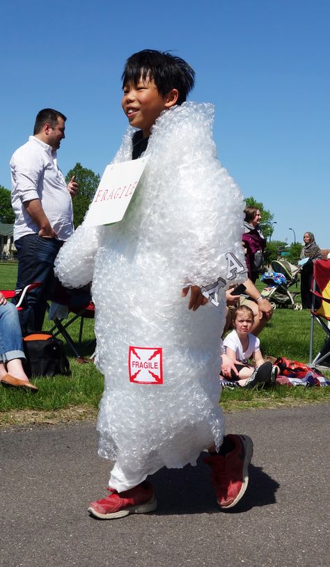 FRAGILE is the word for this Miss Alaineus Vocabulary Parade costume! More ideas at debrafrasier.com, click on the book cover! Adjective Dress Up Day Ideas, Word Costumes Ideas Vocabulary, Word Day Costume Ideas, Vocabulary Costume Ideas For Kids, Word Costumes Ideas, Dress Like A Word Day At School, Word Dress Up Day, Dress As A Word Costume, Dress Up As A Word For School