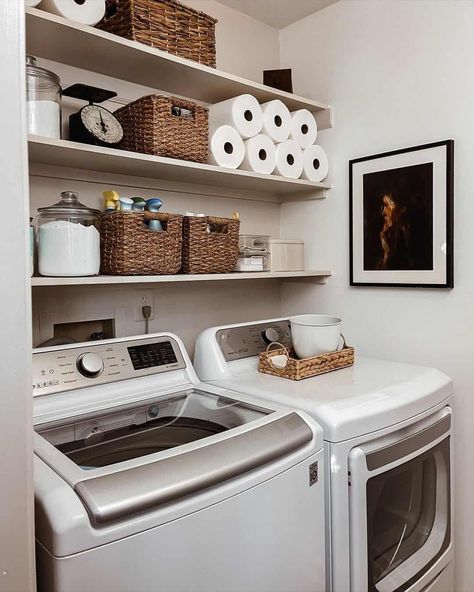 Laundry Quotes, Small Laundry Room Ideas, Laundry Makeover, Laundry Room Ideas Small Space, Small Laundry Room Makeover, Stylish Laundry Room, Laundry Room Wallpaper, Dream Laundry Room, Laundry Room Closet