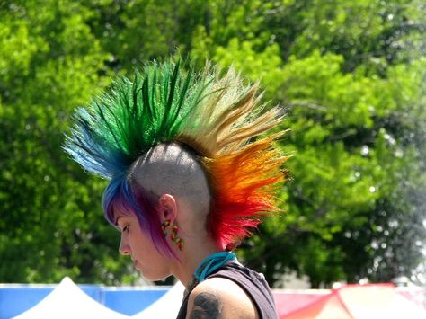 rainbow mohawk Spiked Hair, Wacky Hair, Punk Hair, Punk Inspiration, Punk Girl, Hair Raising, Colorful Hair, Crazy Hair Days, Rainbow Hair