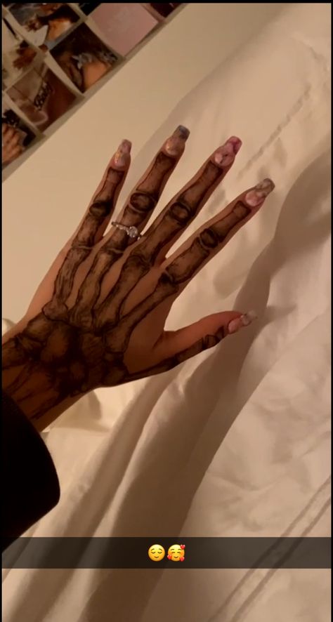 Cute Skeleton Hand Tattoo, Skull Face Hand Tattoo For Women, Skeleton Hand Tattoos Black Women, Skull Tattoos On Hands Women, Women Skull Hand Tattoo, Tattoo Ideas Female Skull Hand, Hand Female Tattoo, Hand Tattoos For Women Bones, Hand Tats Skeleton