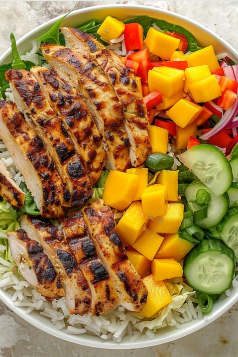 The Tropical Mango Chicken Delight Bowls being enjoyed during a meal or occasion Healthy Bowl Recipes Clean Eating, Mango Chicken Salad, Muscle Meals, Banquet Food, Chicken Delight, American Dinner, Mango Chicken, Talk To People, Tropical Food