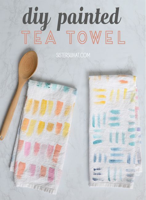 Painted Tea Towels, Flour Sack Towels Crafts, Tea Towels Crafts, Kitchen Towels Diy, Mops Crafts, Tea Towels Diy, Paint Tutorial, Diy Towels, Diy Fabric Crafts