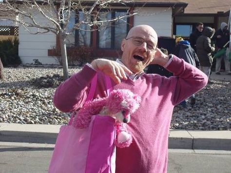 Think Pink with Walter White. Beaking Bad, Breaking Bad Cast, Like Bryan, Breaking Bad 3, Better Call Saul Breaking Bad, Bryan Cranston, Bad Memes, Walter White, On The Phone