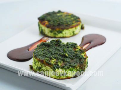 Paneer Steak Recipe, Paneer Steak, Pesto Paneer, Steak With Red Wine, Grilled Paneer, Red Wine Reduction, How To Make Paneer, 2023 Recipes, Sanjeev Kapoor