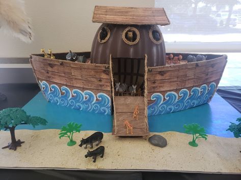 Trunker Treat Ideas, Vacation Bible School Themes, Pumpkin Contest, Noah S Ark, Vbs Themes, Halloween 2020, Noahs Ark, Vacation Bible School, Bible Crafts