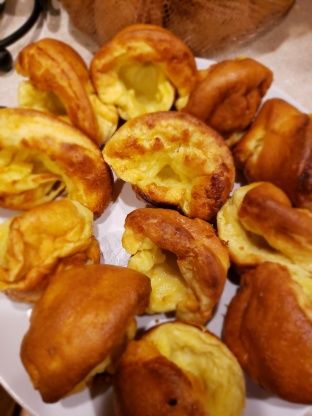 Yorkshire Pudding Jamie Oliver, Gordon Ramsay Yorkshire Pudding, Yorkshire Pudding Mix, Yorkshire Pudding Recipe, Something From Nothing, Yorkshire Pudding Recipes, Hp Sauce, Yorkshire Puddings, Onion Gravy