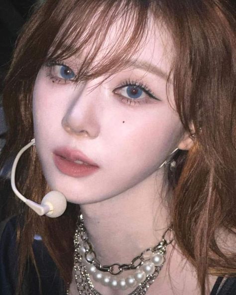 Savage Girl, Winter Instagram, Aespa Winter, Winter Makeup, Asian Makeup, Kim Min, 가을 패션, Korean Makeup, Kpop Girl Groups