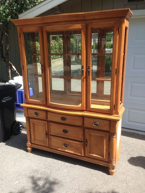 Find a Hutch Hutch Makeover Coffee Bar, Coffee Bar Hutch Ideas, Repurposed Hutch Ideas, Diy Bar Cabinet, How To Make A Bar, Repurposed Hutch, Building A Bar, China Hutch Makeover, China Cabinet Bar