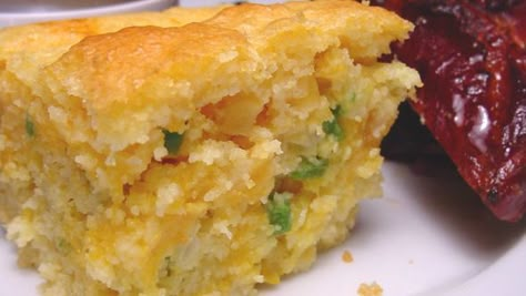 Easy Mexican Cornbread, Cornmeal Cornbread, Mexican Cornbread Recipe, Mexican Cornbread Casserole, Mexican Cornbread, Clean Baking, Mexican Corn, Mexican Casserole, Cornbread Recipe